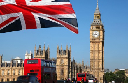 Agenţia de rating S&P urmează să retrogradeze Marea Britanie. Economia engleză devine mult mai vulnerabilă după ieşirea din Uniunea Europeană