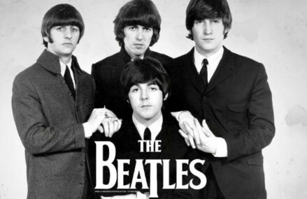 Indicii bursieri americani au crescut după ce solicitările de șomaj au atins cel mai mic nivel din 1969. "Ultima dată când cererile au fost așa puține, The Beatles cântau încă împreună!"