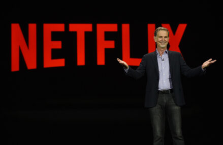 Netflix vrea să afișeze reclame, după ce a pierdut abonați pentru prima oară în mai bine de zece ani