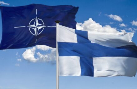 VIDEO Finlanda a cerut oficial aderarea la NATO